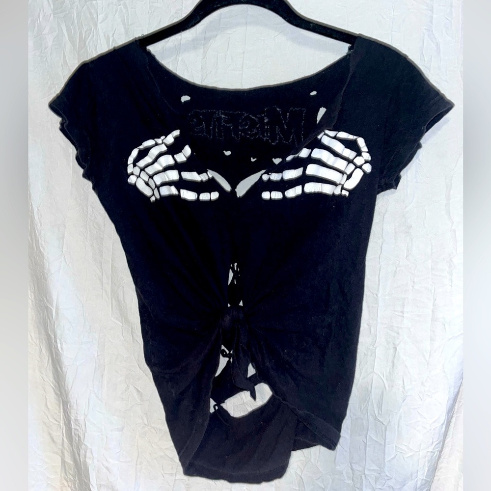 Misfits Custom Cut Crop Top 🌵